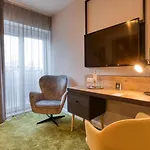 Vienna House Easy By Wyndham Hotel 3*
