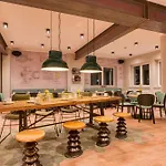 Hotel Vienna House Easy By Wyndham 3*