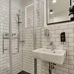 Vienna House Easy By Wyndham Отель