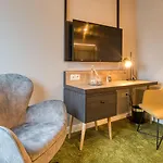 Vienna House Easy By Wyndham Отель