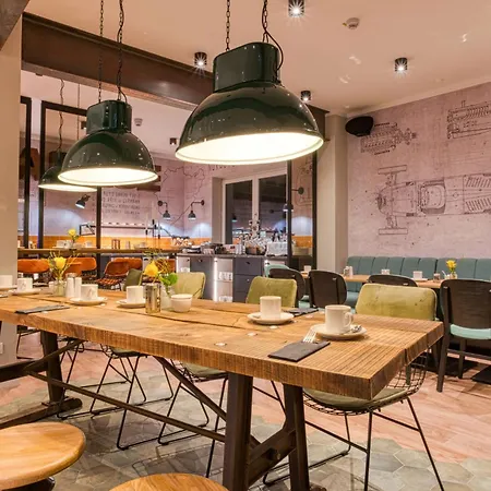 Vienna House Easy By Wyndham Hotel 3*