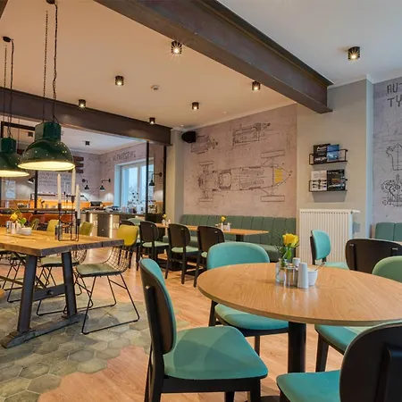 Vienna House Easy By Wyndham Hotel 3*