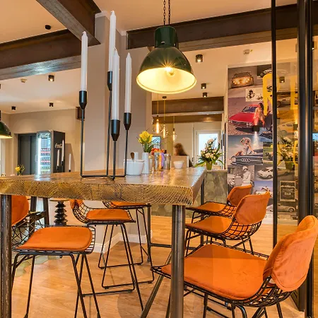 Ava Boutique Hotel 3*