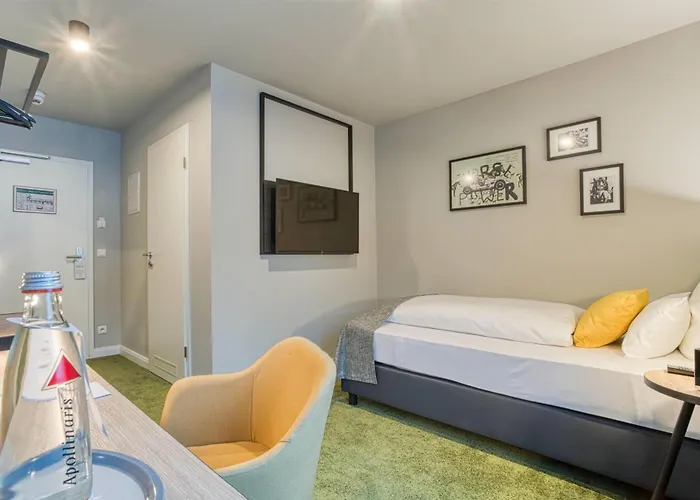 Vienna House Easy By Wyndham Otel 3*