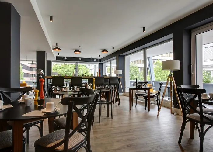 Vienna House Easy By Wyndham Otel 3*