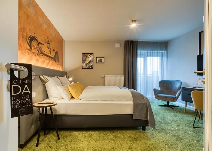 Vienna House Easy By Wyndham 3*